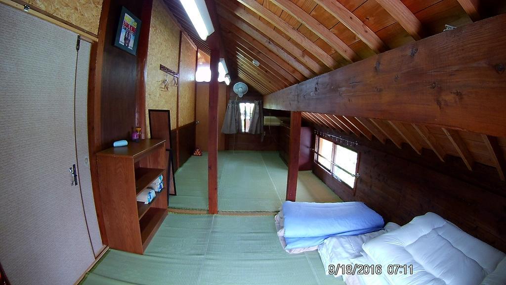 فندق Tropical Surf House Okinawa أونا المظهر الخارجي الصورة
