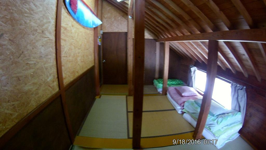 فندق Tropical Surf House Okinawa أونا المظهر الخارجي الصورة