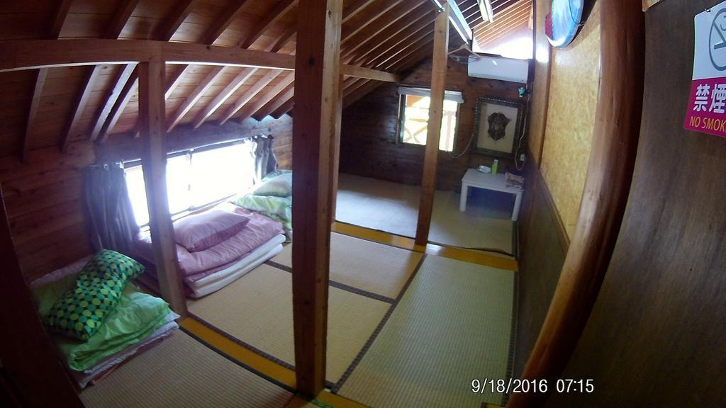 فندق Tropical Surf House Okinawa أونا المظهر الخارجي الصورة