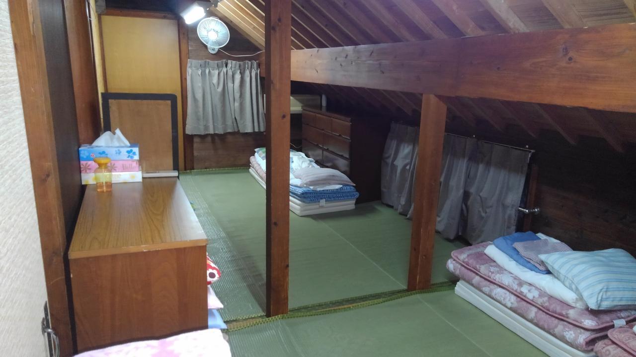 فندق Tropical Surf House Okinawa أونا المظهر الخارجي الصورة