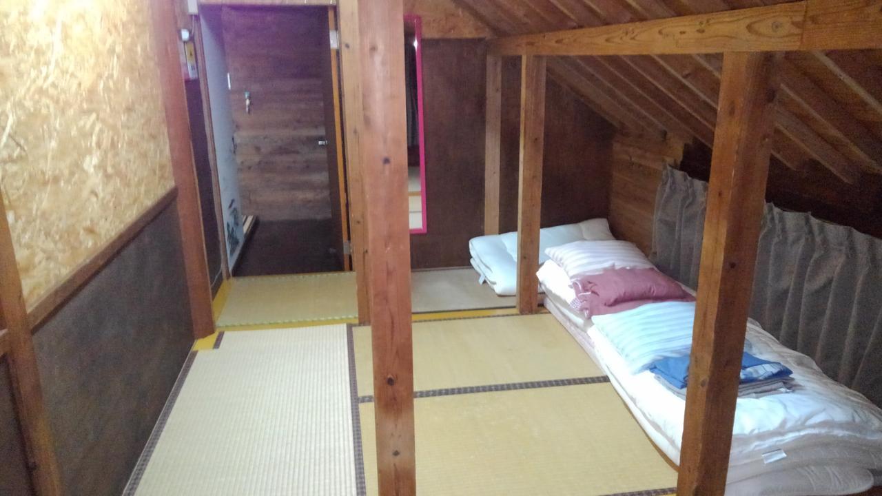 فندق Tropical Surf House Okinawa أونا المظهر الخارجي الصورة